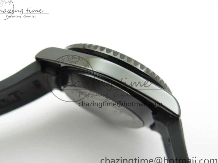 0109 Submariner 40mm Black Ceramic 5GF Best Edition Cream Dial on Black Rubber Strap SA Neat 2470